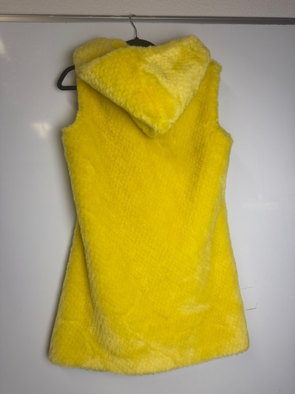 Adrienne Landau Bold Yellow Faux Fur Vest Sz S - Picture 5 of 14